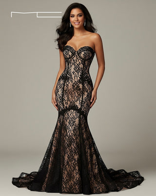 Black Lace Sweetheart Gown 3