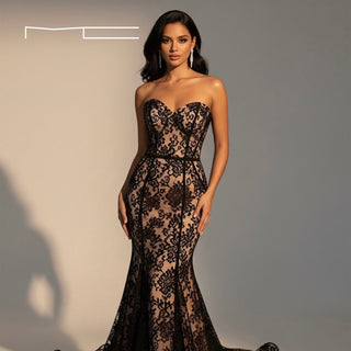 Black Lace Sweetheart Gown 9