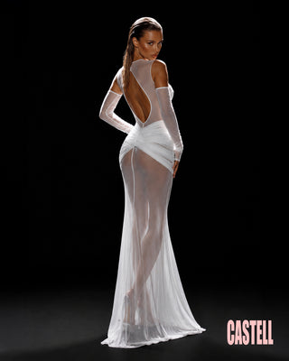 Yuridia White
